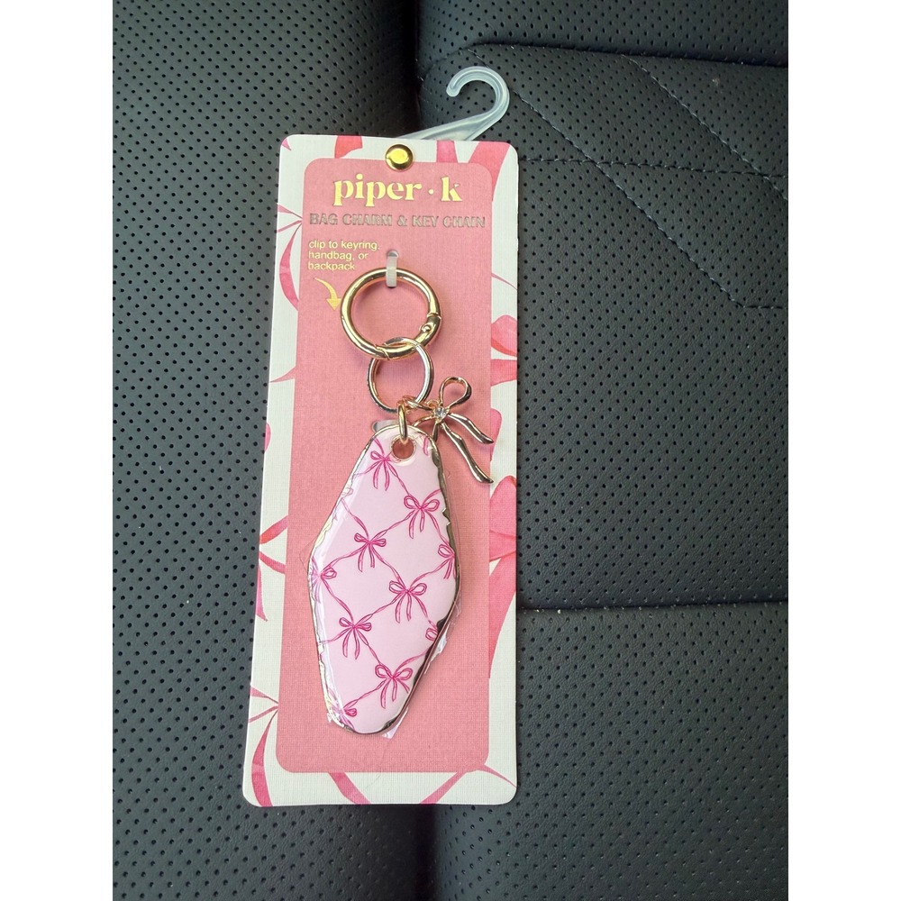 Piper K Pink Bow Motel Bag Charm Keychain Gold Tone Coquette Ribbon‎ New